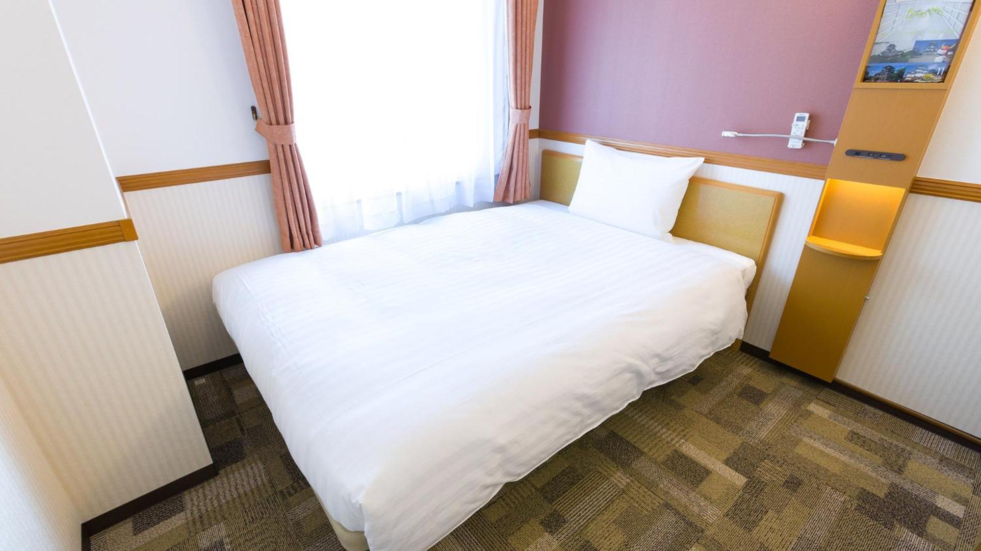 Toyoko Inn Toyohashi Eki Higashi Guchi Habitación foto